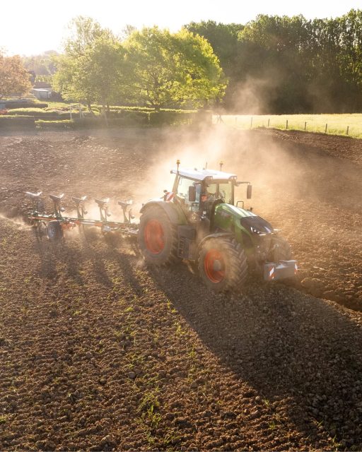 Morning, sunshine, coffee and this fendt 939 Vario😮‍💨 #fendt #agriculture #amazone #landwirt